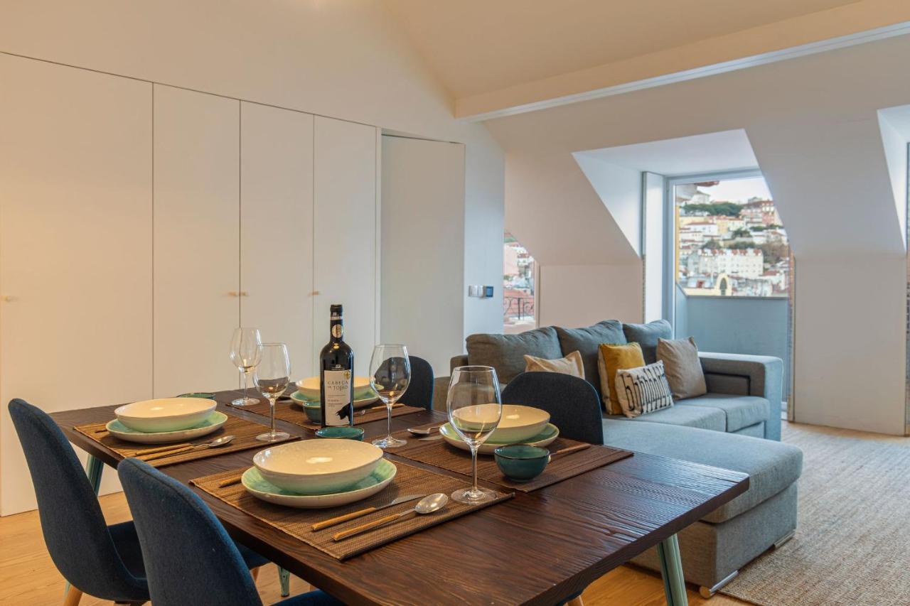 Lovelystay - With Castle View * Lissabon