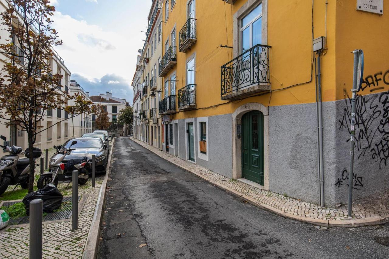 Lovelystay - With Castle View Apartment Lissabon